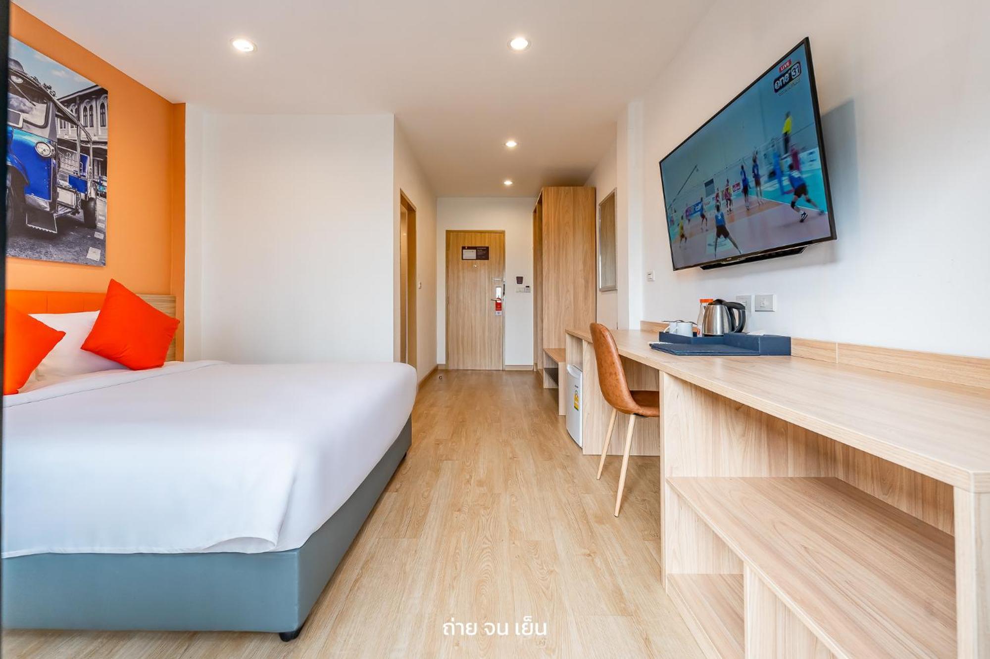 Khách sạn 7 Days Premium Don Meaung Airport