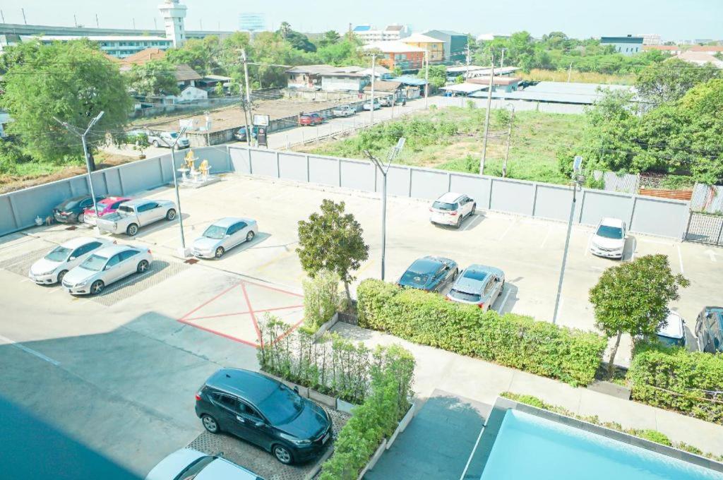Khách sạn 7 Days Premium Don Meaung Airport Bangkok