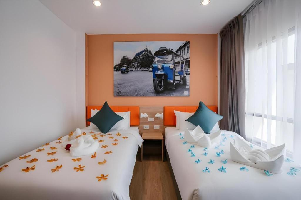Khách sạn 7 Days Premium Don Meaung Airport 3*